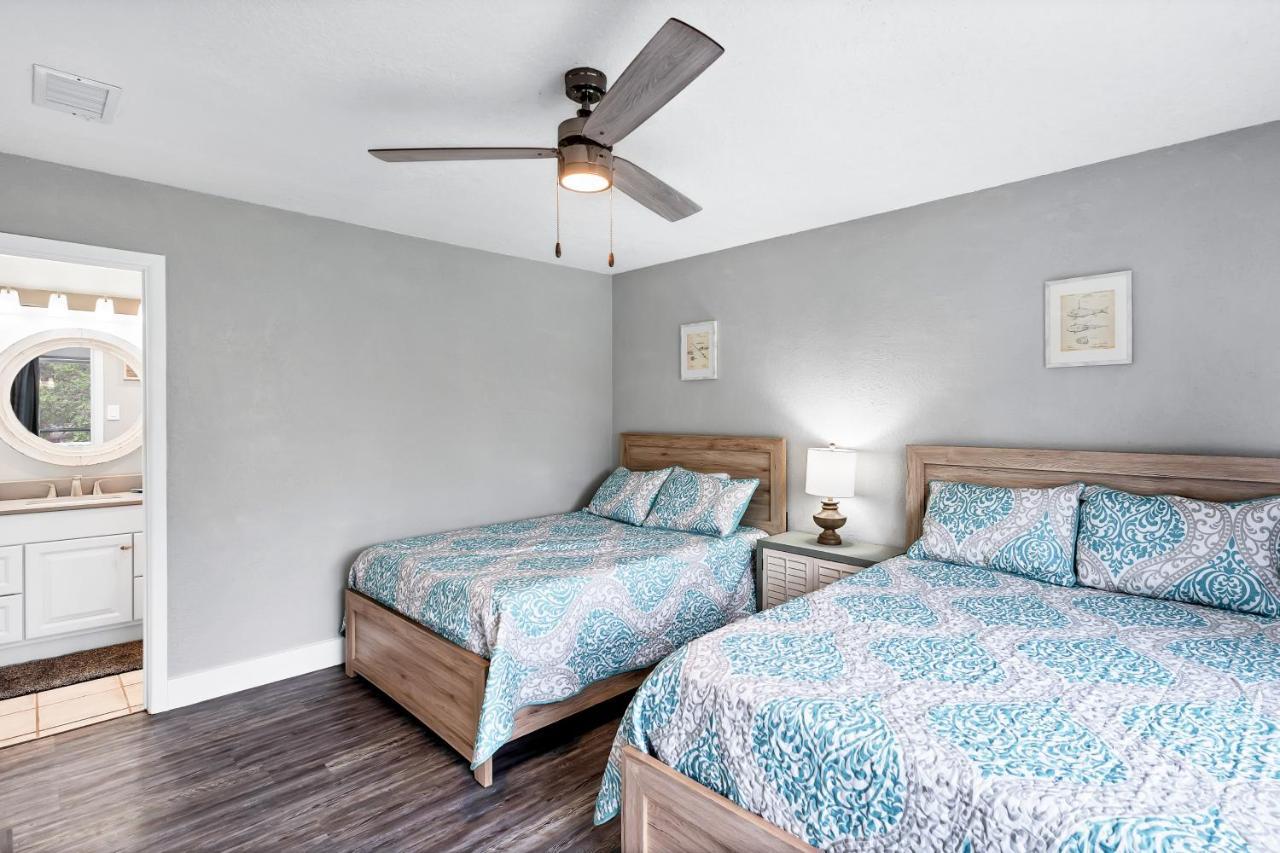 Fulton Beach Condos Рокпорт Екстериор снимка